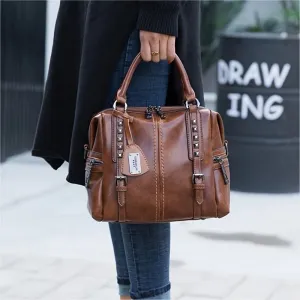 Vintage Chic Large Capacity Crossbody Handbag for Women - Soft Solid Color PU Leather, Adjustable Strap, Tassel Embellishment, Stain Resistant, Spacious Polyester Lined Interior, Secure Zipper Closure, Timeless European Style Design