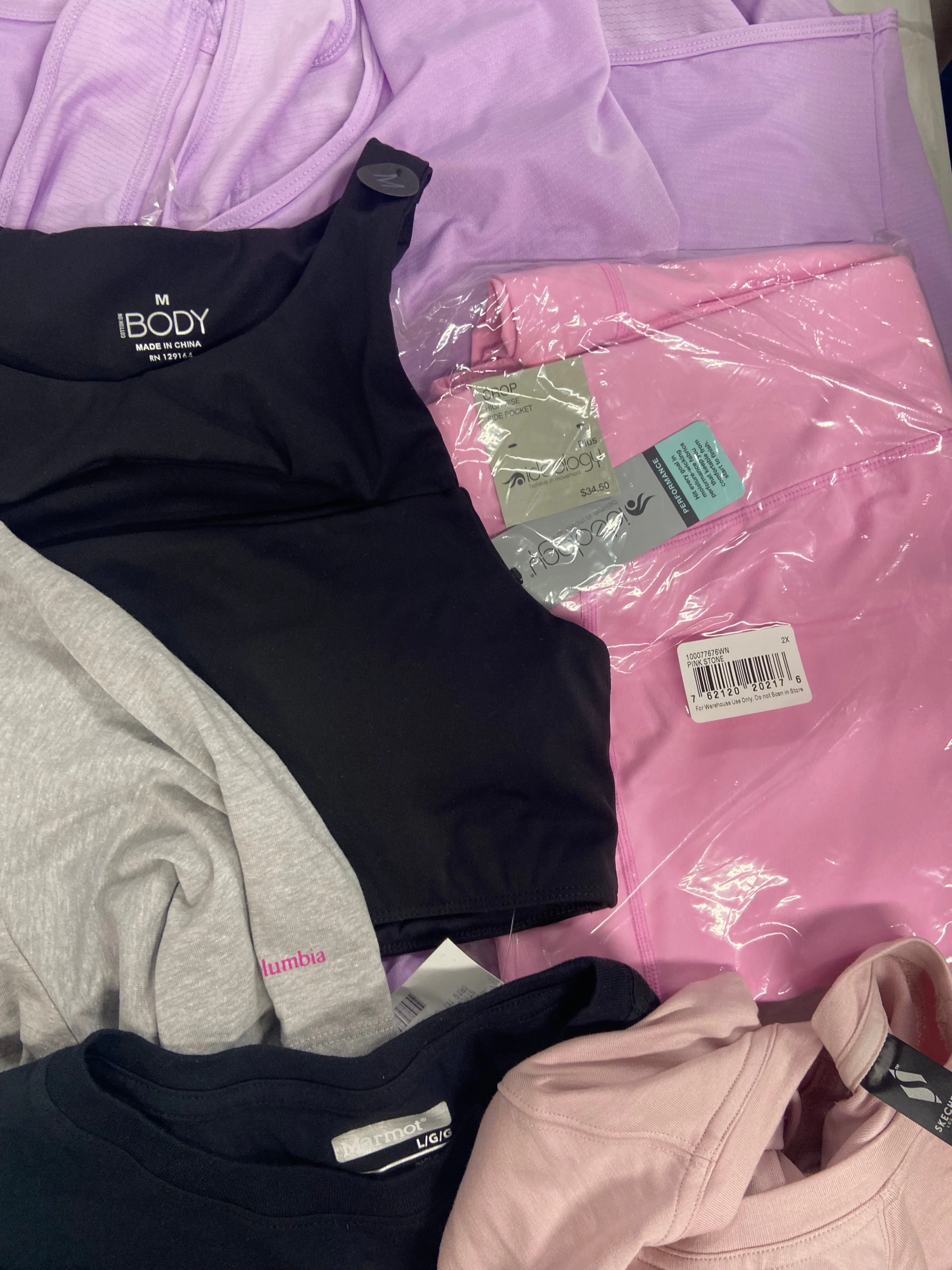 Women's Clothing Activewear Wholesale Lot, MARMOT, THE NORTH FACE, SKECHERS, COLUMBIA and more, 17 items, Shelf Pulls, MSRP $520